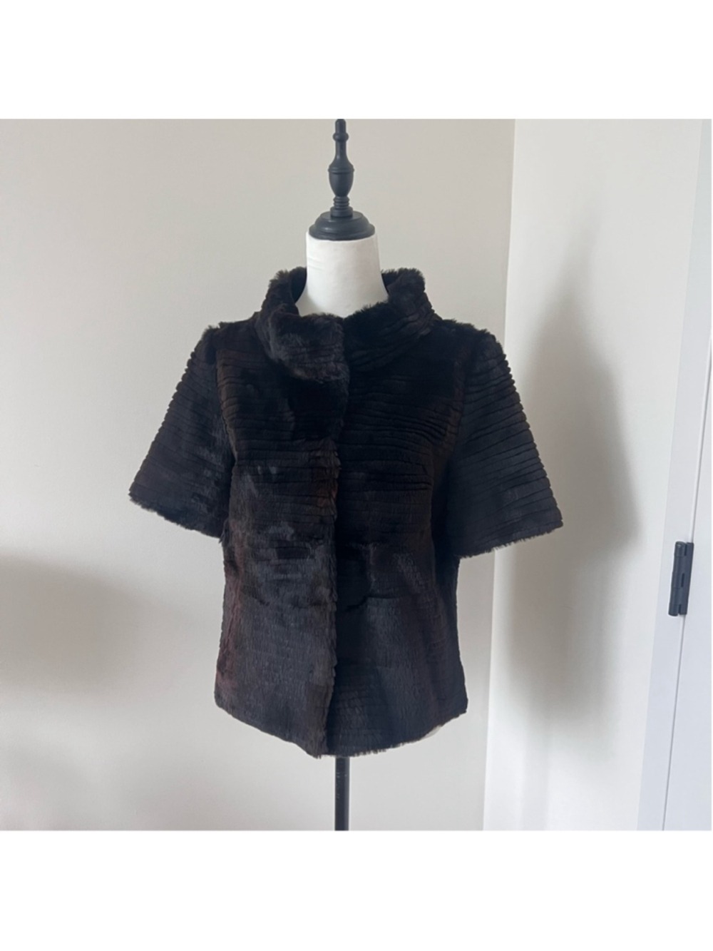 Elegant Black/Brown Short-Sleeve Real Rabbit Fur Jacket | Size S-M Mob Wife